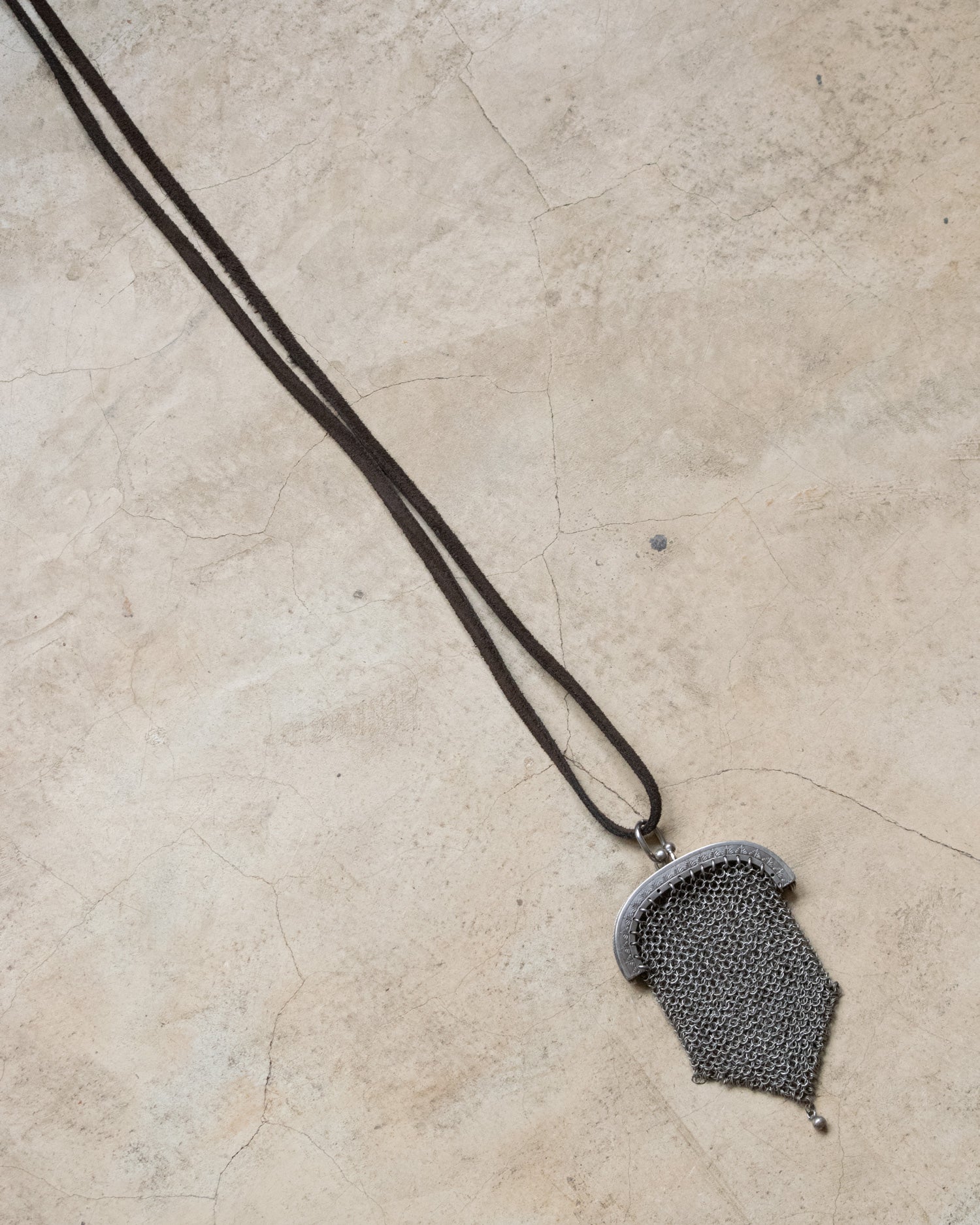 Antique Mesh Purse Necklace (Brown)