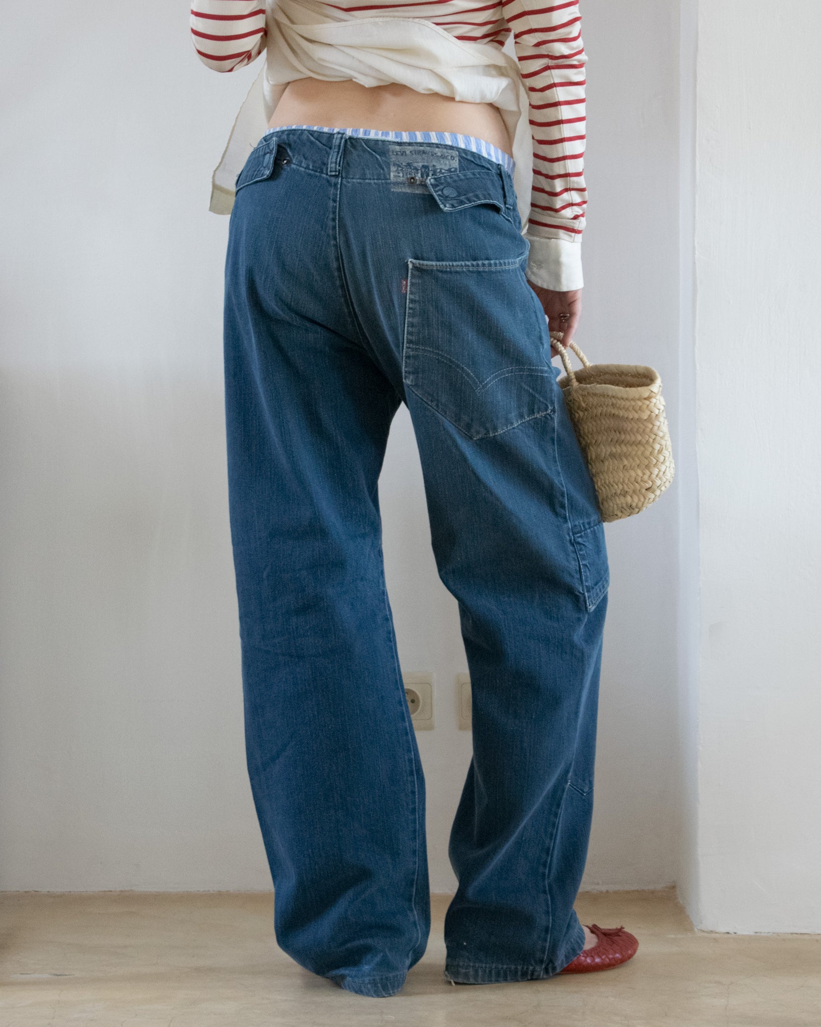 Y2K Wide-Leg Levi's