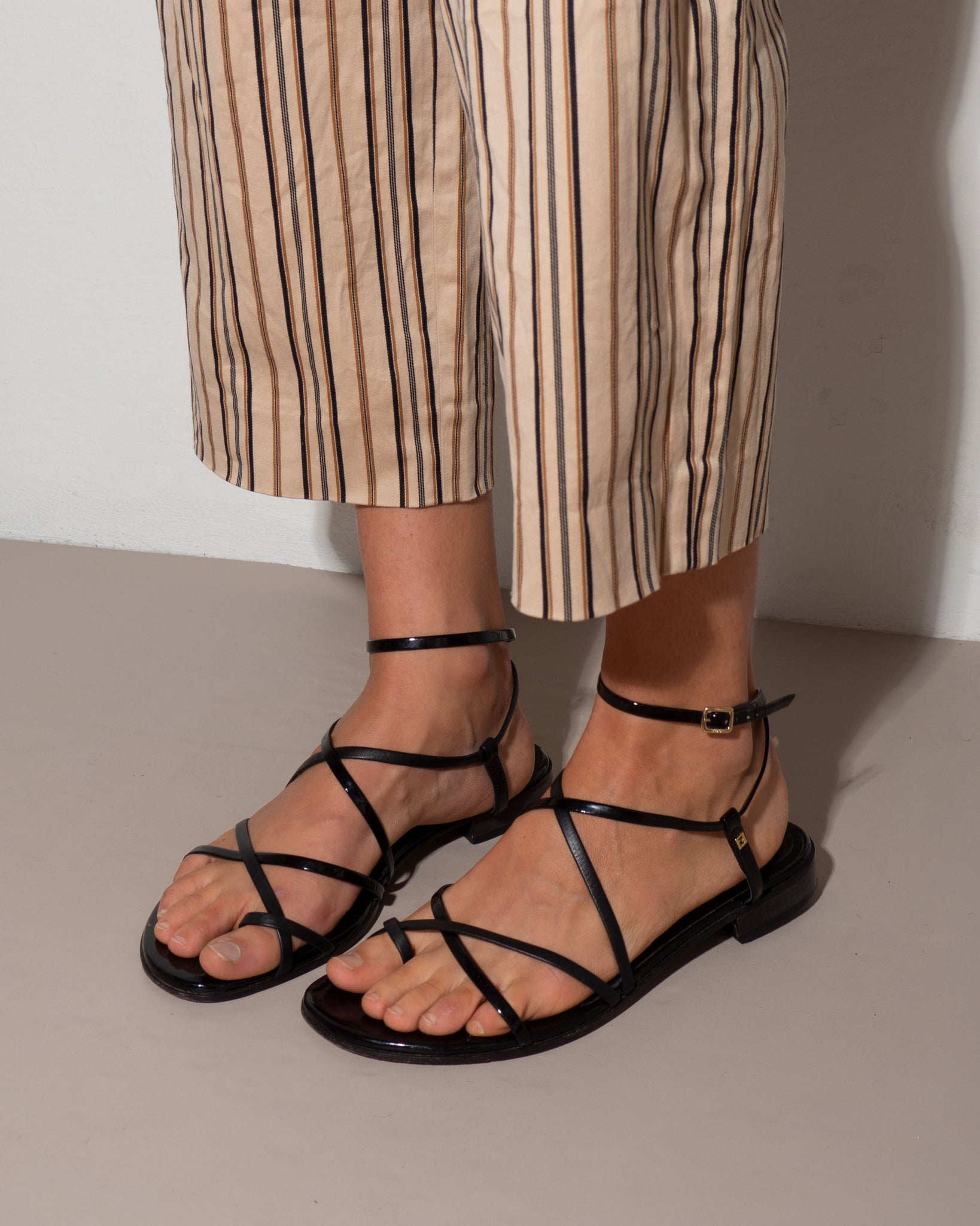 Fendi Strappy Sandals (40)