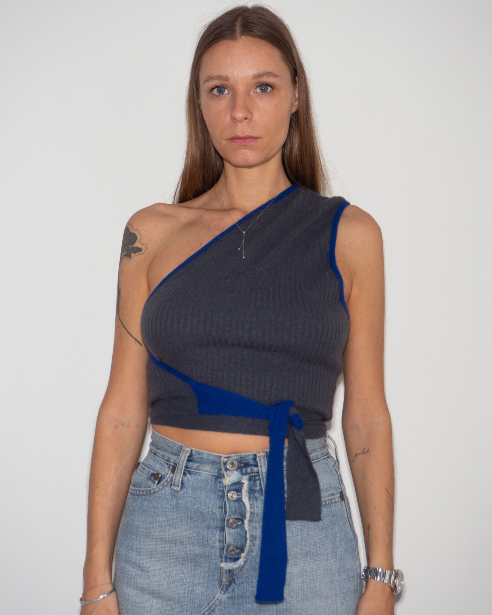 Single Shoulder Top